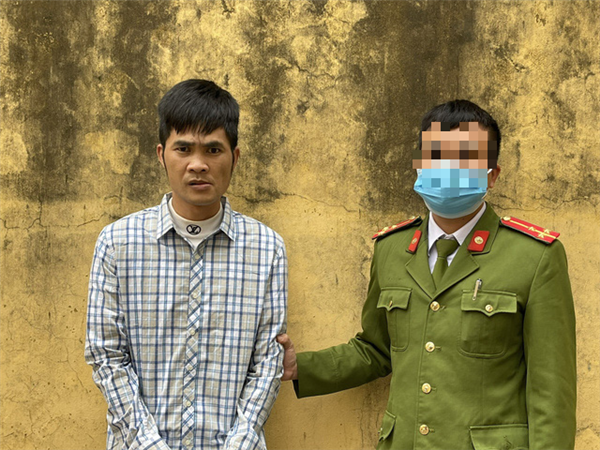 Vượt chốt kiểm soát, đánh phó trưởng công an xã, nam thanh niên Hải Dương nhận 15 tháng tù giam 