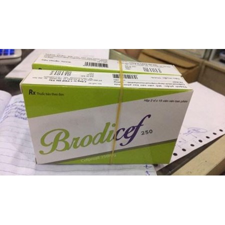 Thuốc Brodicef 250mg -  Điều trị viêm họng